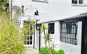 The Old Smithy Godshill Isle Of Wight