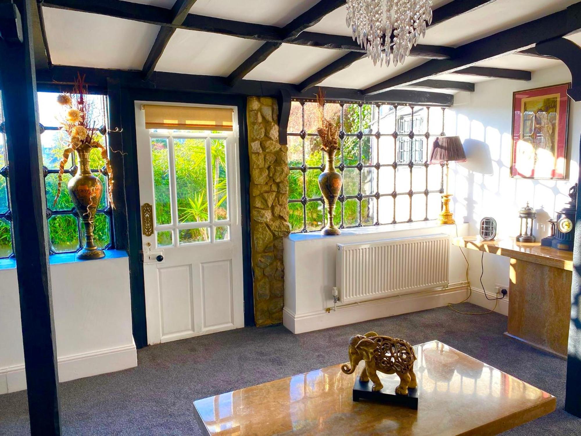 The Old Smithy Villa Ventnor Exterior photo
